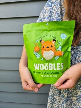 The Woobles Felix the Fox Beginner Crochet Kit - NIB / NWT